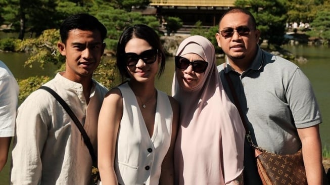 Gaji Mertua Pratama Arhan Separuh Harga Honda Scoopy, Tapi Koleksi Mobilnya Bernilai Miliaran