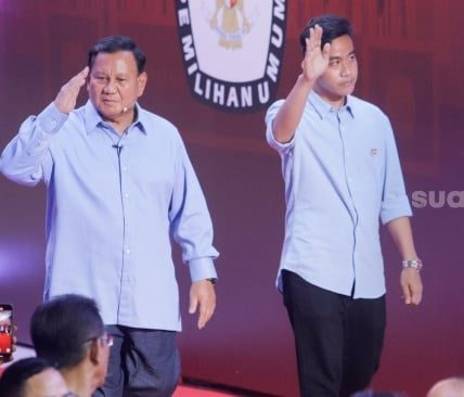 Jam Tangan Gibran yang dimaksud yang disebutkan Dipakai Saat Debat Capres Jadi Sorotan, Bisa Buat Jajan Honda BeAT Satu Kampung