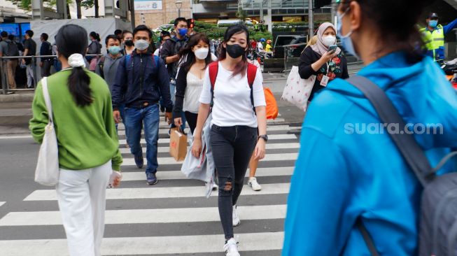 Cek Fakta: Kemenkes Wajibkan Pakai Masker Lagi Karena Kasus wabah wabah Covid-19 Melonjak, Benarkah?